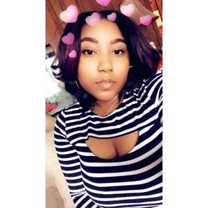 Meet your Posher, Janai